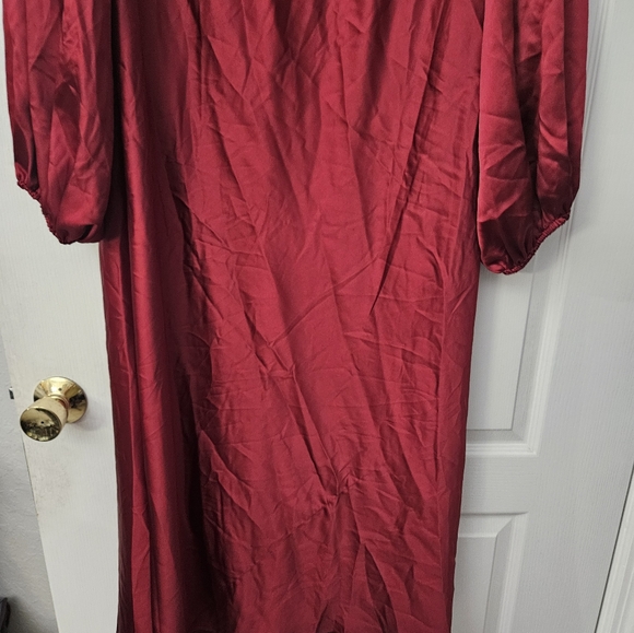 Mac Duggal 27350 Satin Wine Embellished High Neck Dress SZ 14 NWT - Picture 6 of 13